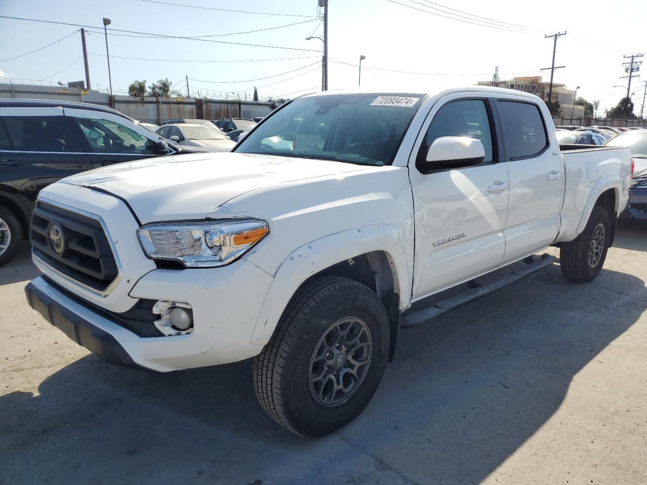 TOYOTA TACOMA DOU 2018 white  gas 3TMBZ5DN8JM017208 photo #1