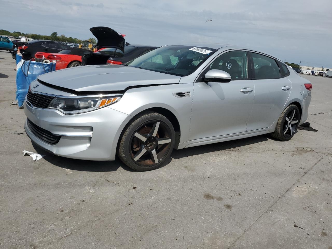 KIA OPTIMA LX 2018 silver  gas 5XXGT4L35JG235996 photo #1