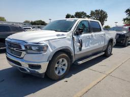 RAM 1500 LARAM 2019 white  gas 1C6RREJT1KN617892 photo #2