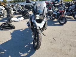 BMW R 1250 GS 2022 two tone  gas WB10M0305N6F17945 photo #3