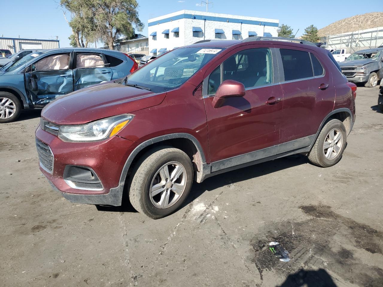 CHEVROLET TRAX 1LT 2017 burgundy 4dr spor gas 3GNCJPSBXHL143030 photo #1