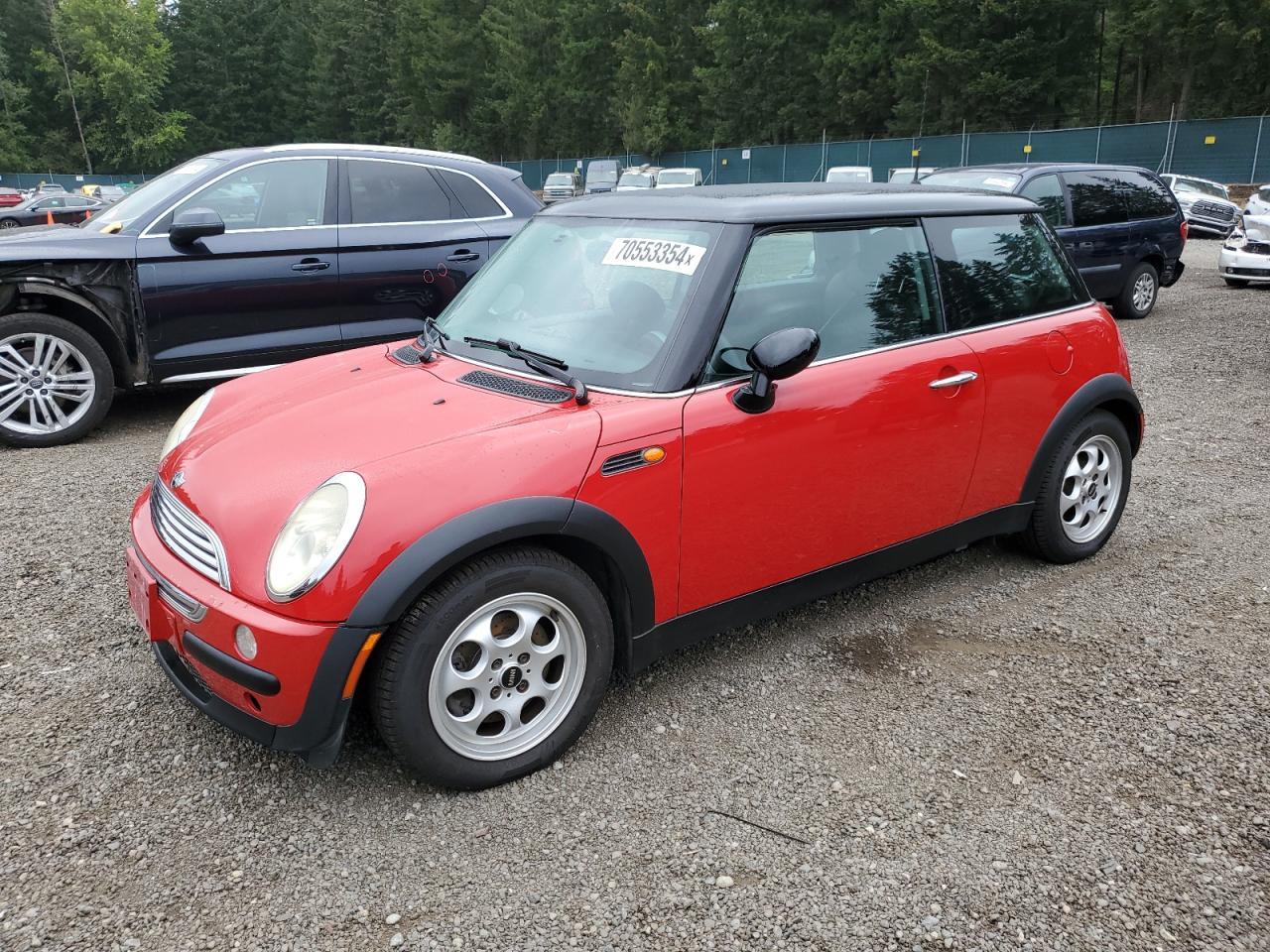 MINI COOPER 2004 red  gas WMWRC33404TJ60296 photo #1