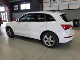 AUDI Q5 PREMIUM 2010 white  gas WA1LKAFP5AA010188 photo #3