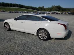 JAGUAR XJL PORTFO 2013 white  gas SAJWJ2GD4D8V44909 photo #3