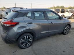 NISSAN KICKS S 2019 gray  gas 3N1CP5CU5KL550999 photo #4