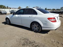 MERCEDES-BENZ C 300 2009 white  gas WDDGF54X79R071308 photo #3