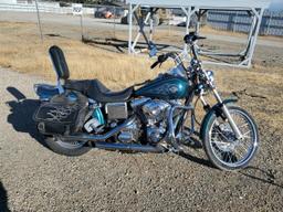 HARLEY-DAVIDSON FXDWGI 2004 green road/str gas 1HD1GPW344K307609 photo #2