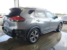 NISSAN ROGUE S 2017 gray  gas JN8AT2MT8HW131220 photo #4