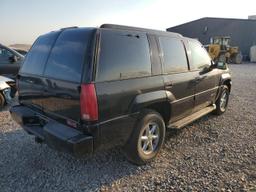 GMC DENALI 2000 black 4dr spor gas 1GKEK63R6YR179167 photo #4