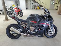 BMW S 1000 RR 2022 two tone  gas WB10E2300N6G09800 photo #2