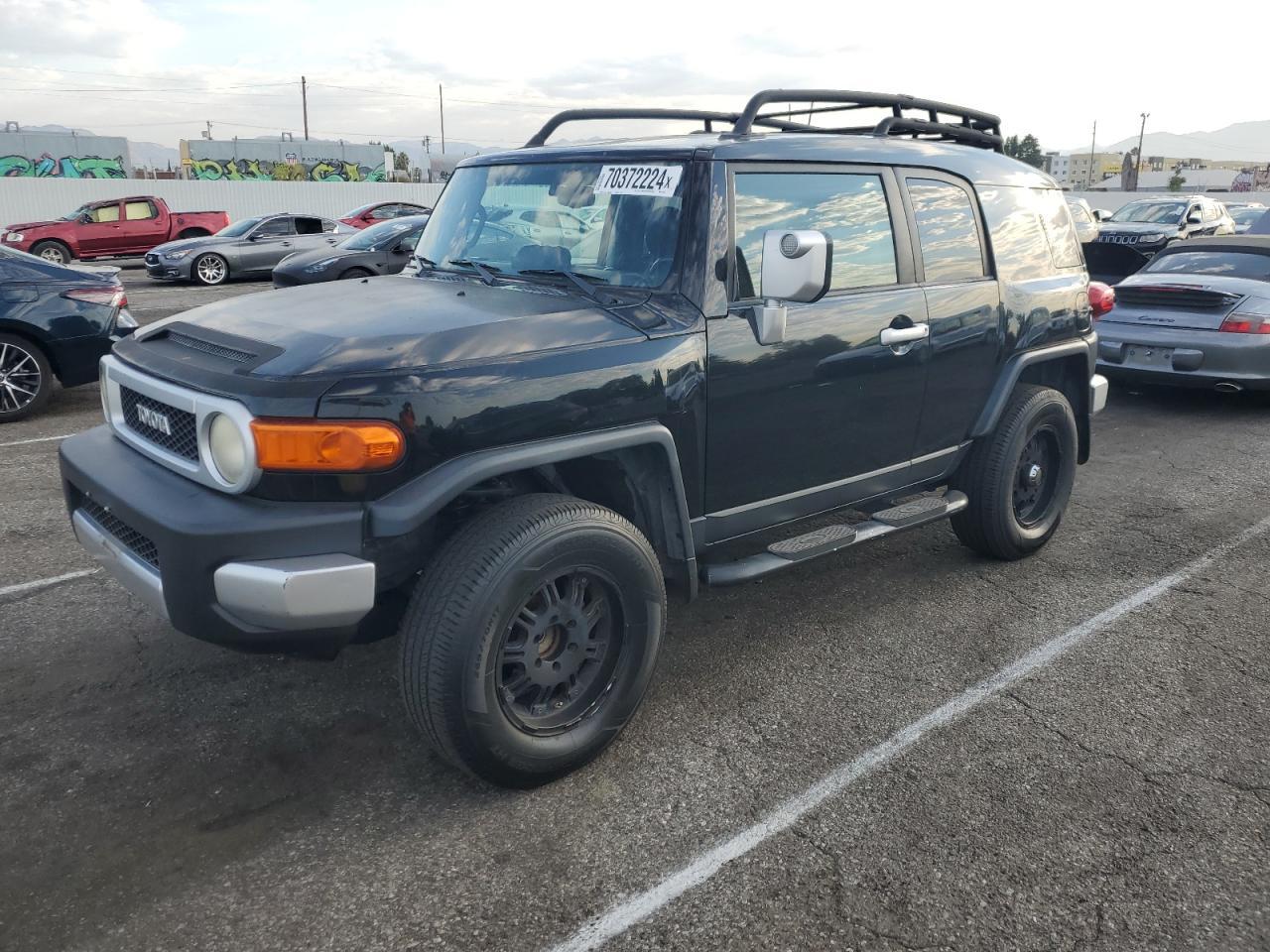 TOYOTA FJ CRUISER 2012 black 4dr spor gas JTEZU4BFXCK012116 photo #1