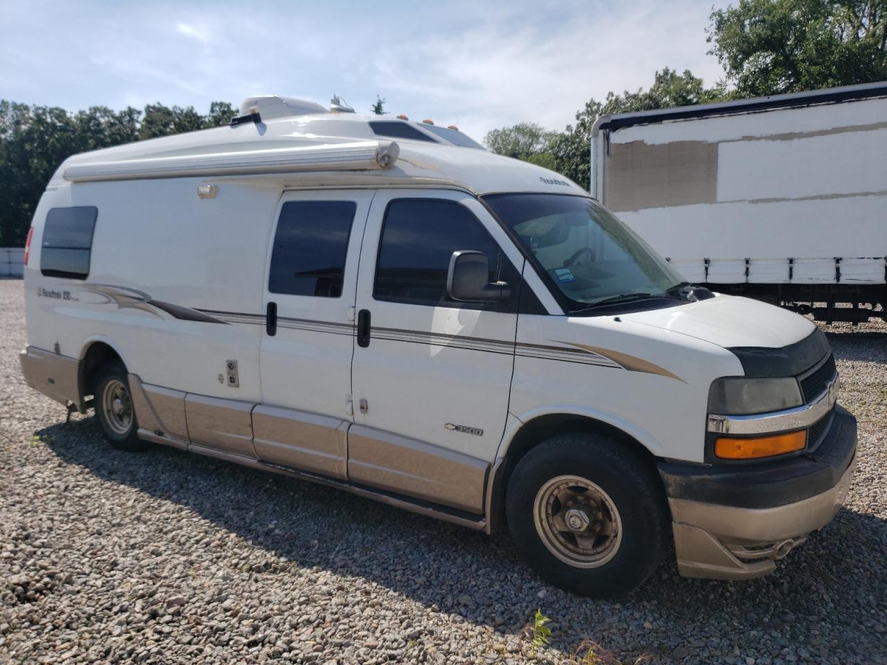 CHEVROLET EXPRESS G3 2006 white extended gas 1GCHG39U161222474 photo #1