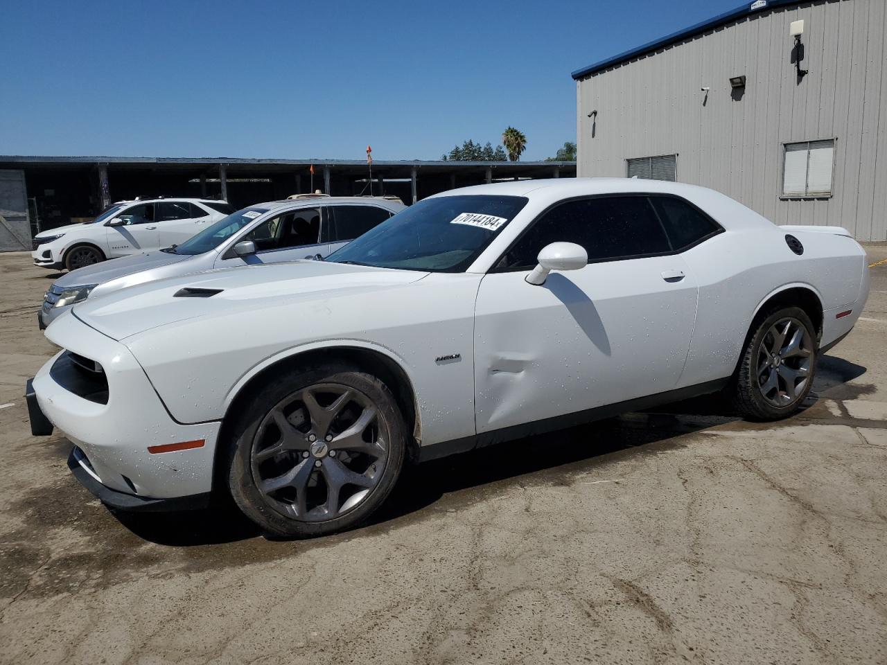 DODGE CHALLENGER 2018 white  gas 2C3CDZBT7JH300682 photo #1