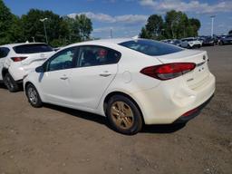 KIA FORTE LX 2018 white  gas 3KPFK4A79JE263376 photo #3