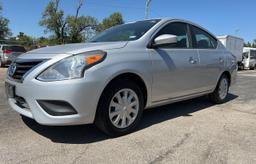 NISSAN VERSA S 2018 silver  gas 3N1CN7AP7JL810980 photo #3