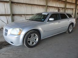 DODGE MAGNUM R/T 2005 silver  gas 2D4GV58205H518036 photo #2