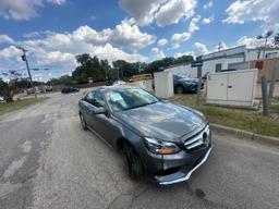 MERCEDES-BENZ E 350 4MAT 2016 gray sedan 4d gas WDDHF8JB6GB229187 photo #2