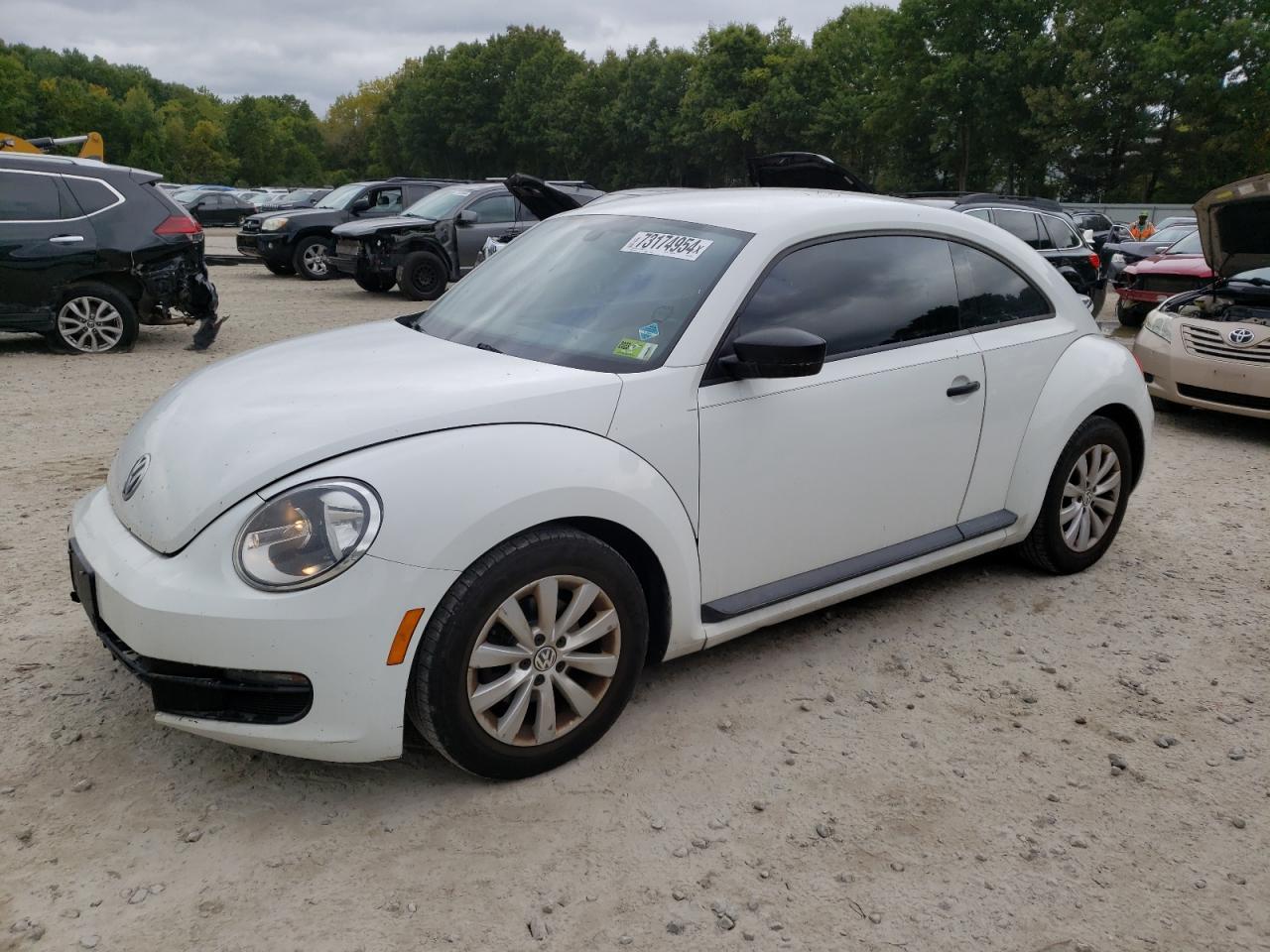 VOLKSWAGEN BEETLE 1.8 2016 white  gas 3VWF17ATXGM635627 photo #1