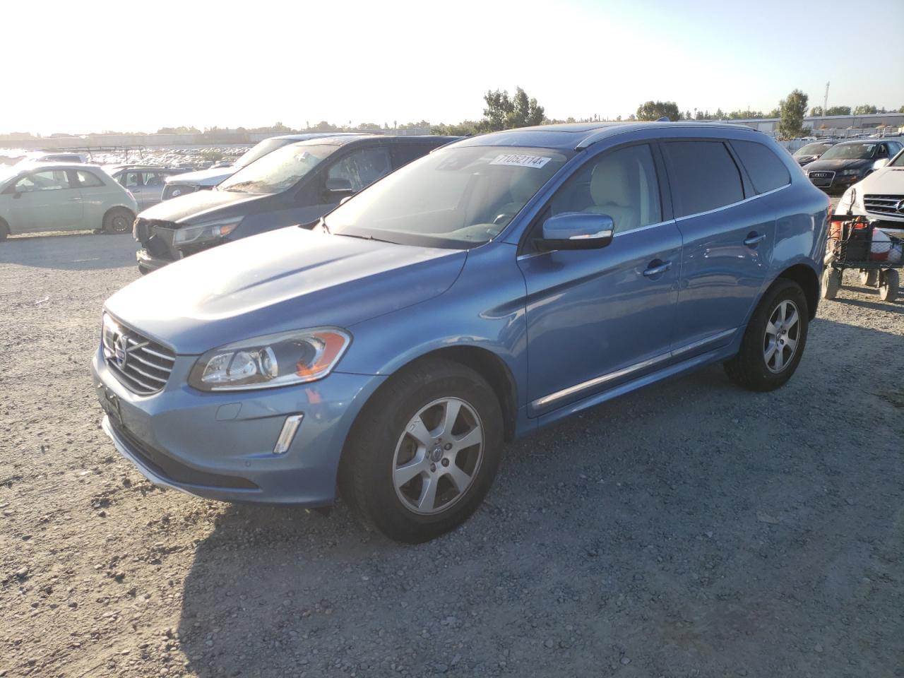 VOLVO XC60 T5 PL 2015 blue  gas YV4612RM1F2652256 photo #1