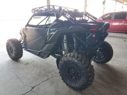 CAN-AM MAVERICK X 2022 black  gas 3JBVXAV20NE000583 photo #4