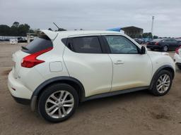 NISSAN JUKE S 2011 white  gas JN8AF5MR3BT021018 photo #4