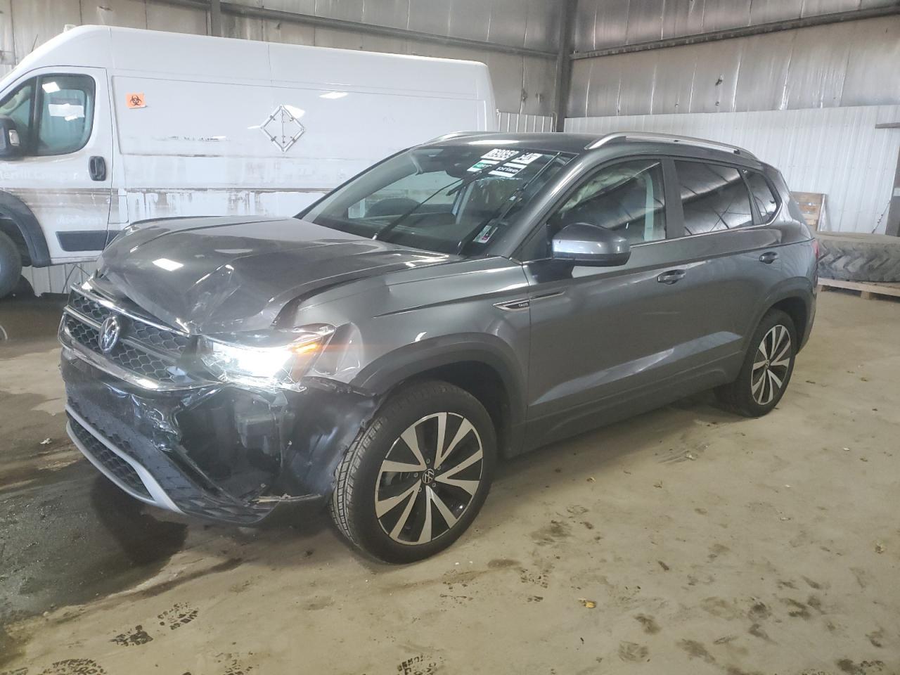 VOLKSWAGEN TAOS SE 2024 gray  gas 3VVSX7B26RM019563 photo #1