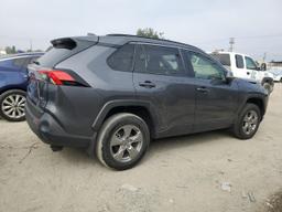 TOYOTA RAV4 XLE 2024 gray  gas JTMW1RFV5RD118145 photo #4