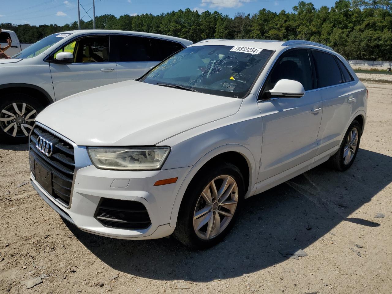 AUDI Q3 PREMIUM 2016 white 4dr spor gas WA1BFCFS8GR006386 photo #1