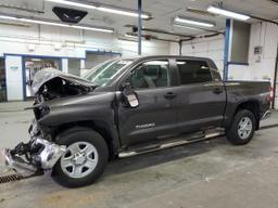 TOYOTA TUNDRA CRE 2018 gray  gas 5TFDY5F12JX689507 photo #2