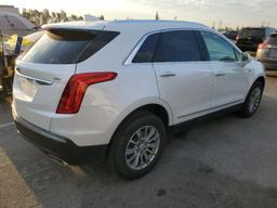 CADILLAC XT5 LUXURY 2017 white  gas 1GYKNBRSXHZ239146 photo #4