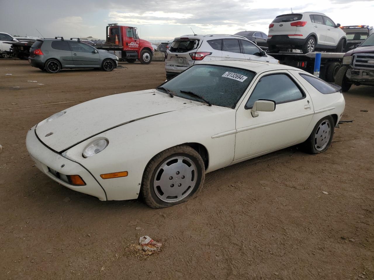 PORSCHE 928 S 1984 white  gas WP0JB0921ES860293 photo #1