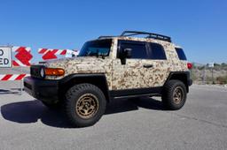 TOYOTA FJ CRUISER 2008 beige  gas JTEBU11F48K002092 photo #3