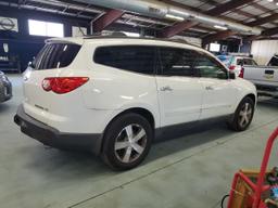 CHEVROLET TRAVERSE L 2010 white 4dr spor gas 1GNLVHED7AS108041 photo #4