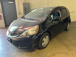 HONDA FIT 2013 black hatchbac gas JHMGE8H37DC044240 photo #3