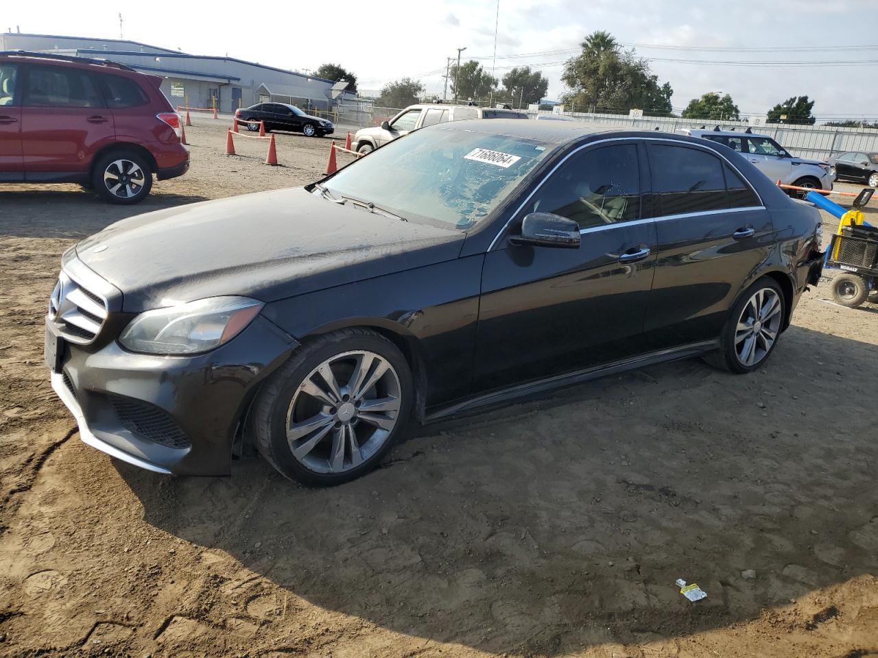 MERCEDES-BENZ E 350 2014 black sedan 4d gas WDDHF5KB7EA827336 photo #1