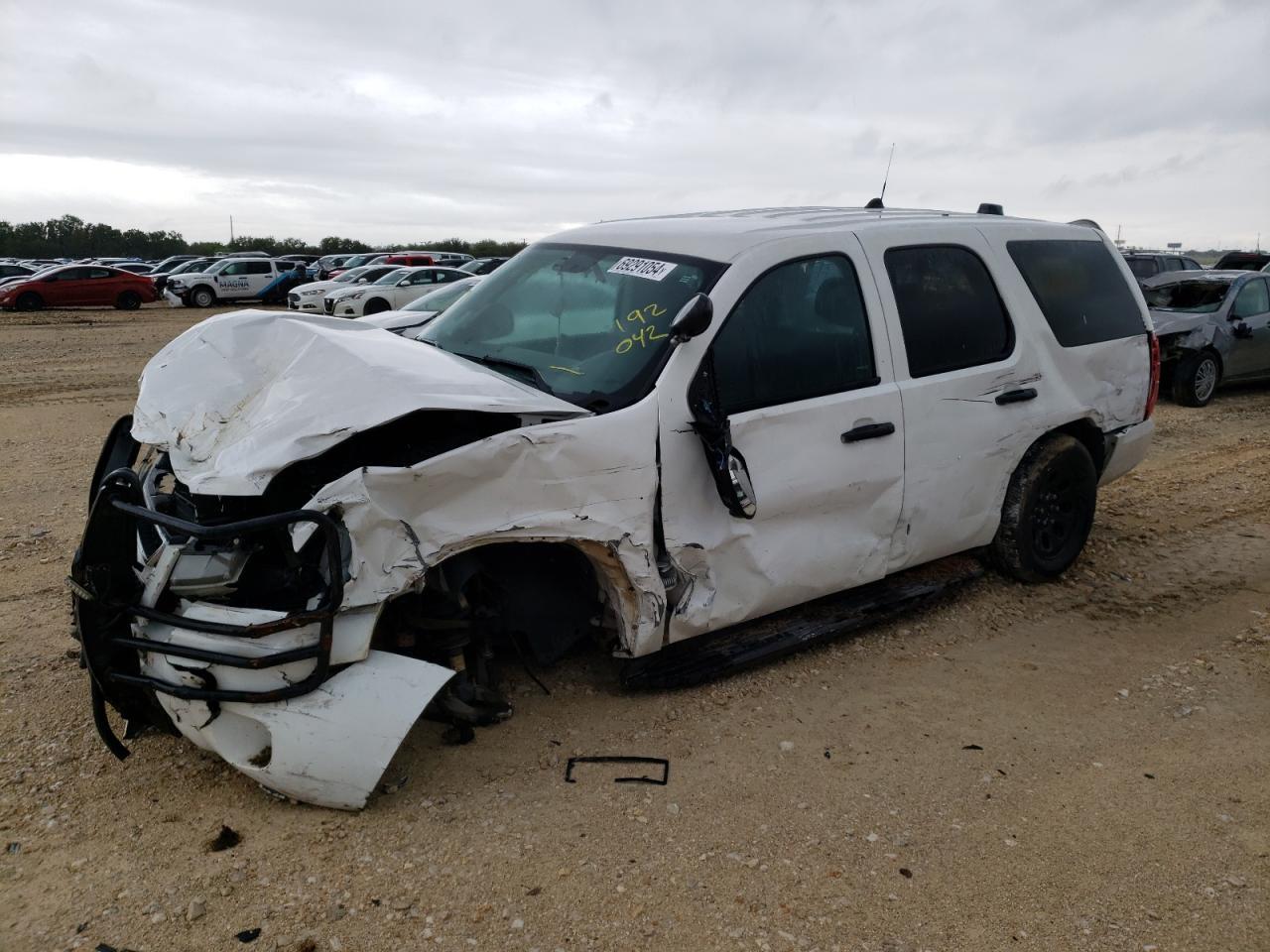 CHEVROLET TAHOE POLI 2014 white 4dr spor flexible fuel 1GNLC2E04ER192042 photo #1