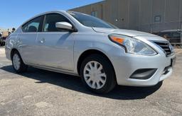 NISSAN VERSA S 2018 silver  gas 3N1CN7AP7JL810980 photo #2