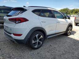 HYUNDAI TUCSON VAL 2018 white  gas KM8J33A28JU736610 photo #4