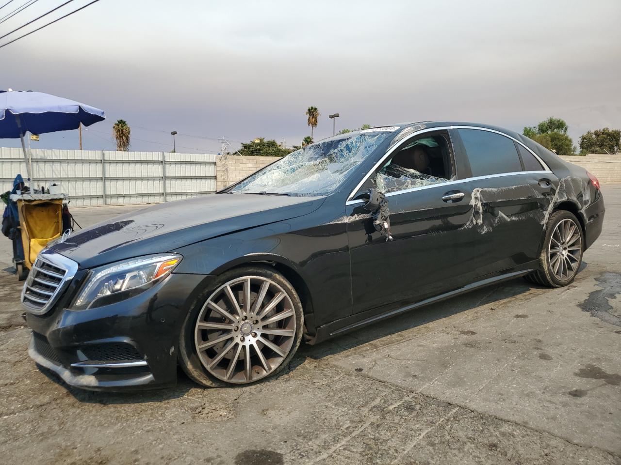 MERCEDES-BENZ S 550 2016 black  gas WDDUG8CB7GA244795 photo #1