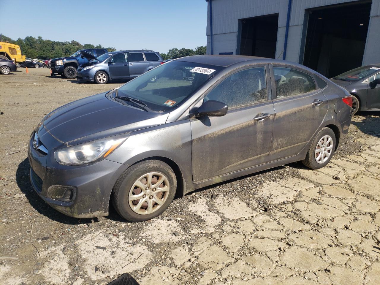 HYUNDAI ACCENT 2013 silver  gas KMHCT4AEXDU425581 photo #1