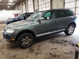 VOLKSWAGEN TOUAREG 4. 2004 gray  gas WVGCM67L94D032492 photo #2