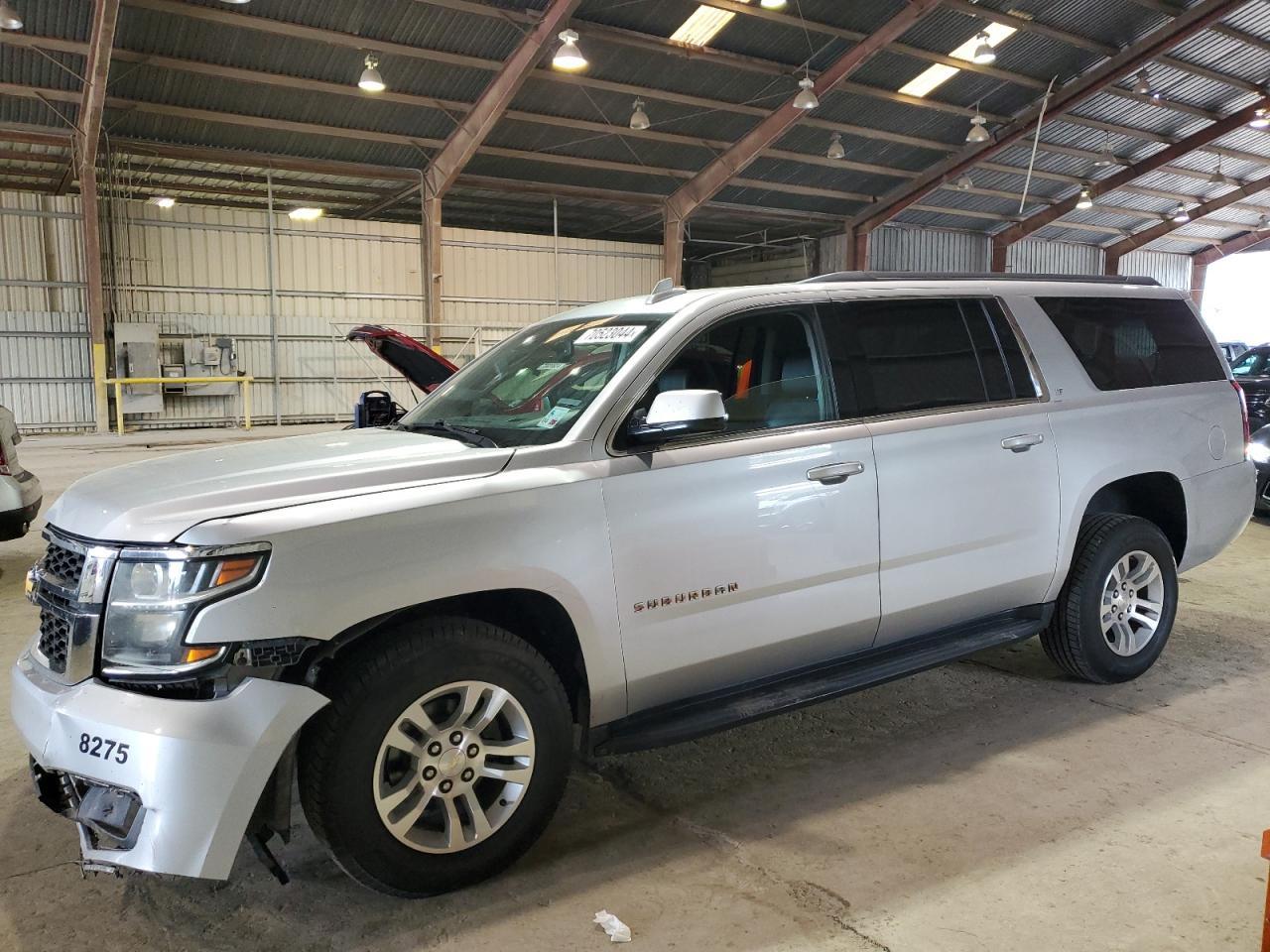 CHEVROLET SUBURBAN C 2018 silver  gas 1GNSCHKC3JR338275 photo #1