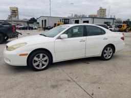 LEXUS ES 330 2005 white  gas JTHBA30G755056711 photo #2