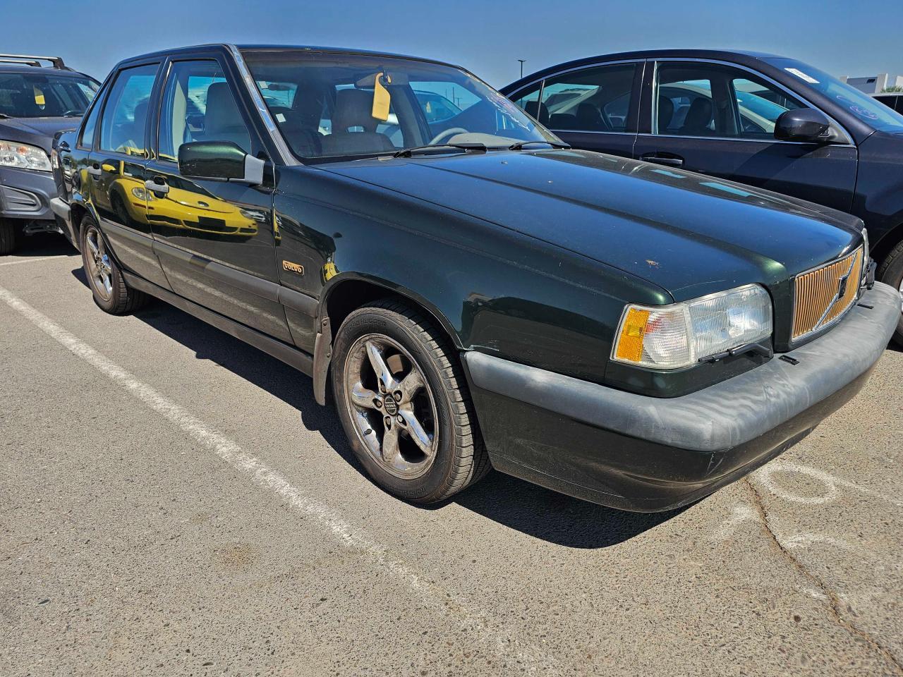 VOLVO 850 T5 1997 green sedan 4d gas YV1LS5729V1363811 photo #1