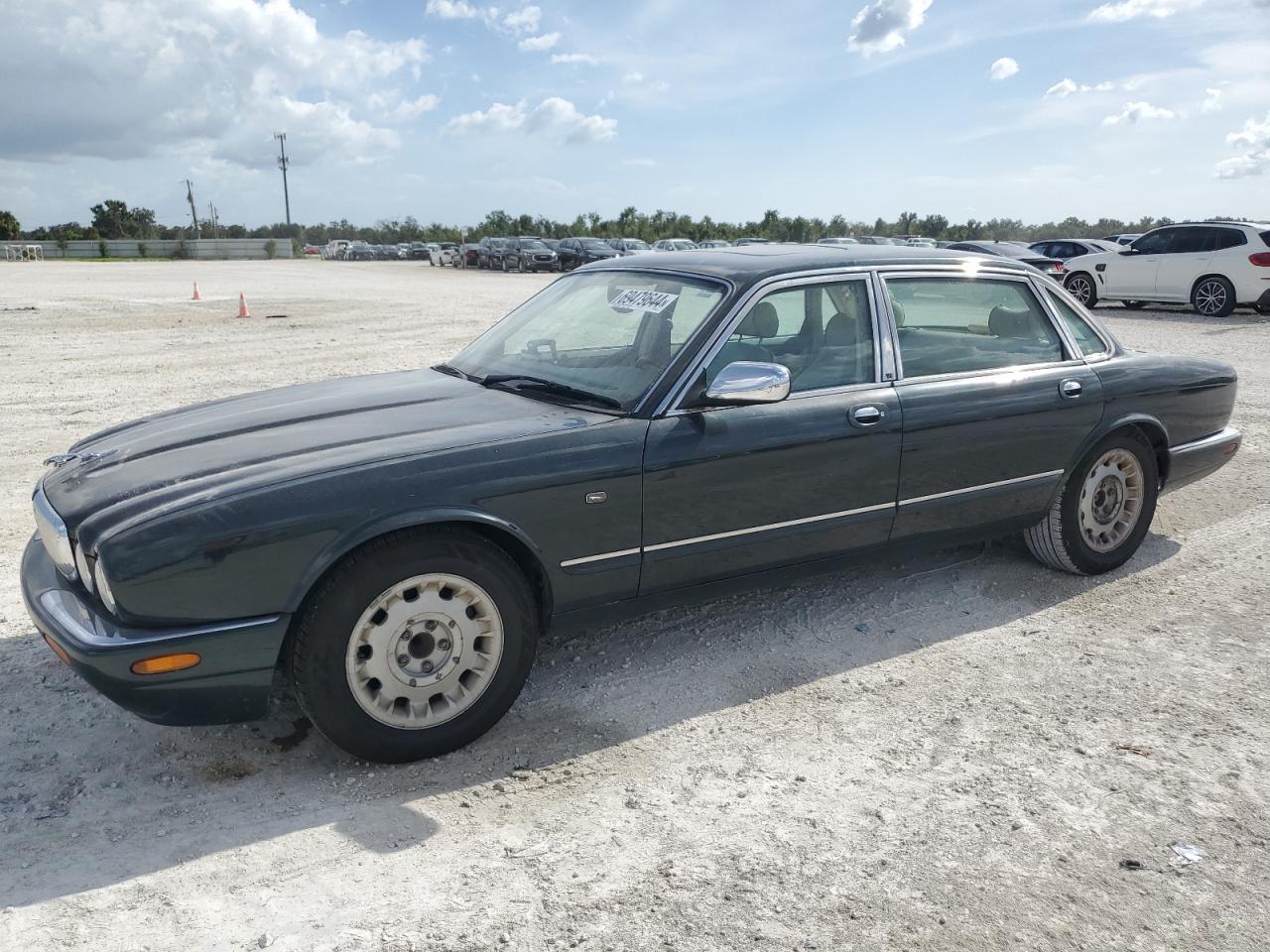 JAGUAR VANDENPLAS 1998 green sedan 4d gas SAJKX6242WC836036 photo #1