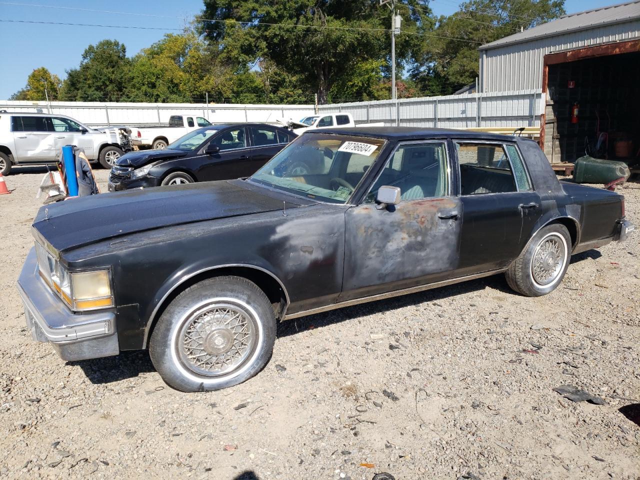 CADILLAC DEVILLE 1977 black   6S69R7Q475708 photo #1