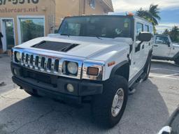 HUMMER H2 2004 white 4dr spor gas 5GRGN23U94H109461 photo #3