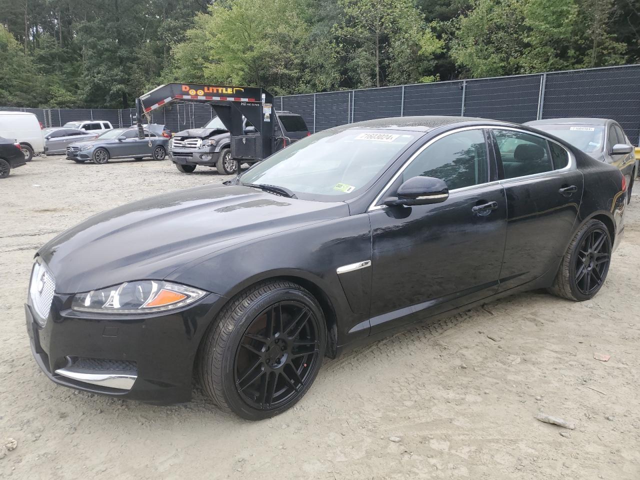 JAGUAR XF 2014 black sedan 4d gas SAJWJ0EF5E8U12218 photo #1