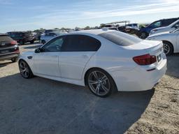 BMW M5 2014 white sedan 4d gas WBSFV9C57ED097617 photo #3