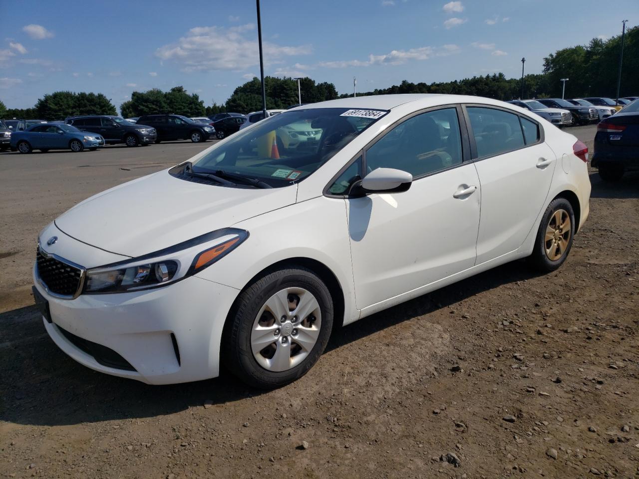 KIA FORTE LX 2018 white  gas 3KPFK4A79JE263376 photo #1